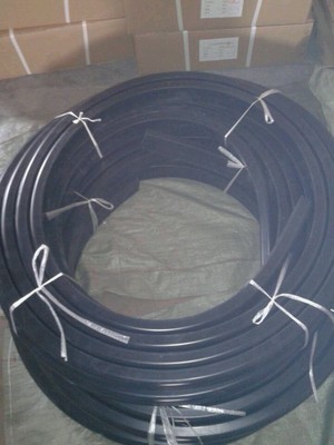 長(zhǎng)期供應(yīng)專業(yè)設(shè)計(jì)開(kāi)發(fā)盾構(gòu)鉸接唇形密封